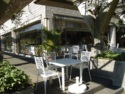 ���E�W�����_���O��